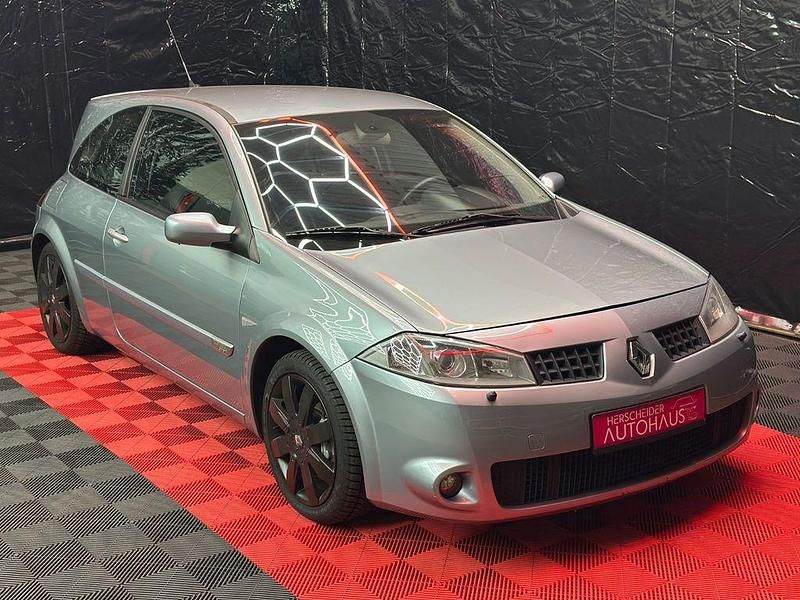 Gebraucht Renault Mégane II R.S. 238 PS (175 kW) 2004 Grau Limousine