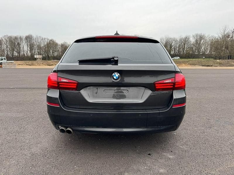 Second-hand BMW 520 184 CP (135 kW) 2014 Maro Break