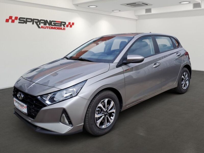 Silber Gebraucht 2023 Hyundai i20 Limousine | 19.990 € (Fairer Preis) - Bild 1/4