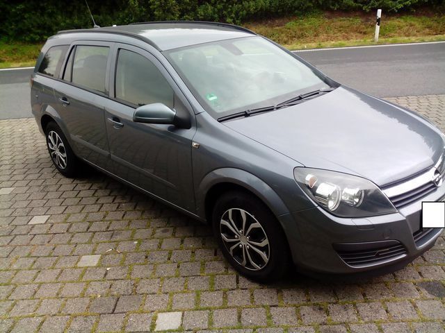 Gebraucht Opel Astra 90 PS (66 kW) 2006 Grau metallic Kombi