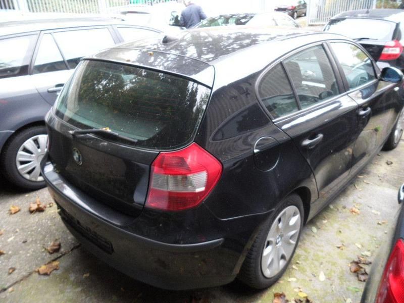 Gebraucht BMW 116 116 PS (85 kW) 2006 Schwarz Kleinwagen