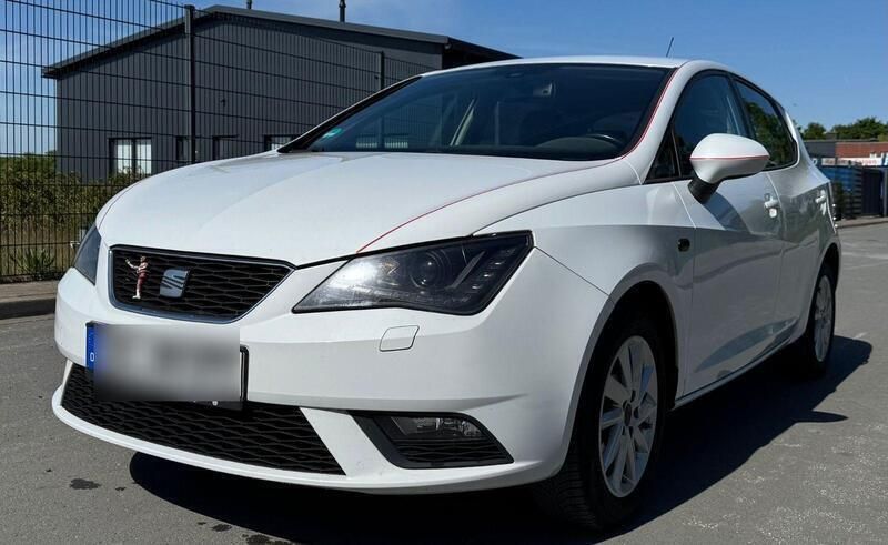 Weiß Gebraucht 2012 Seat Ibiza Kleinwagen | 2.490 € (Superpreis) - Bild 1/4