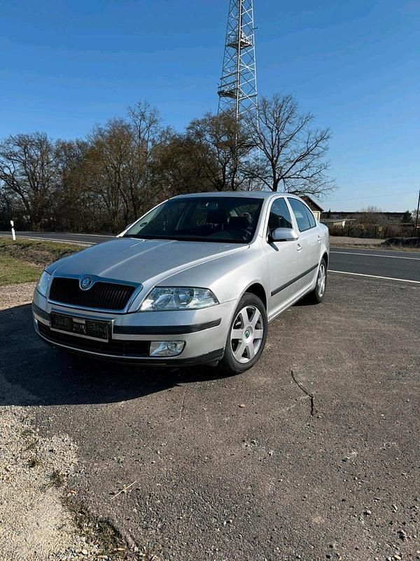 Gebraucht Skoda Octavia 102 PS (75 kW) 2005 Silber Limousine