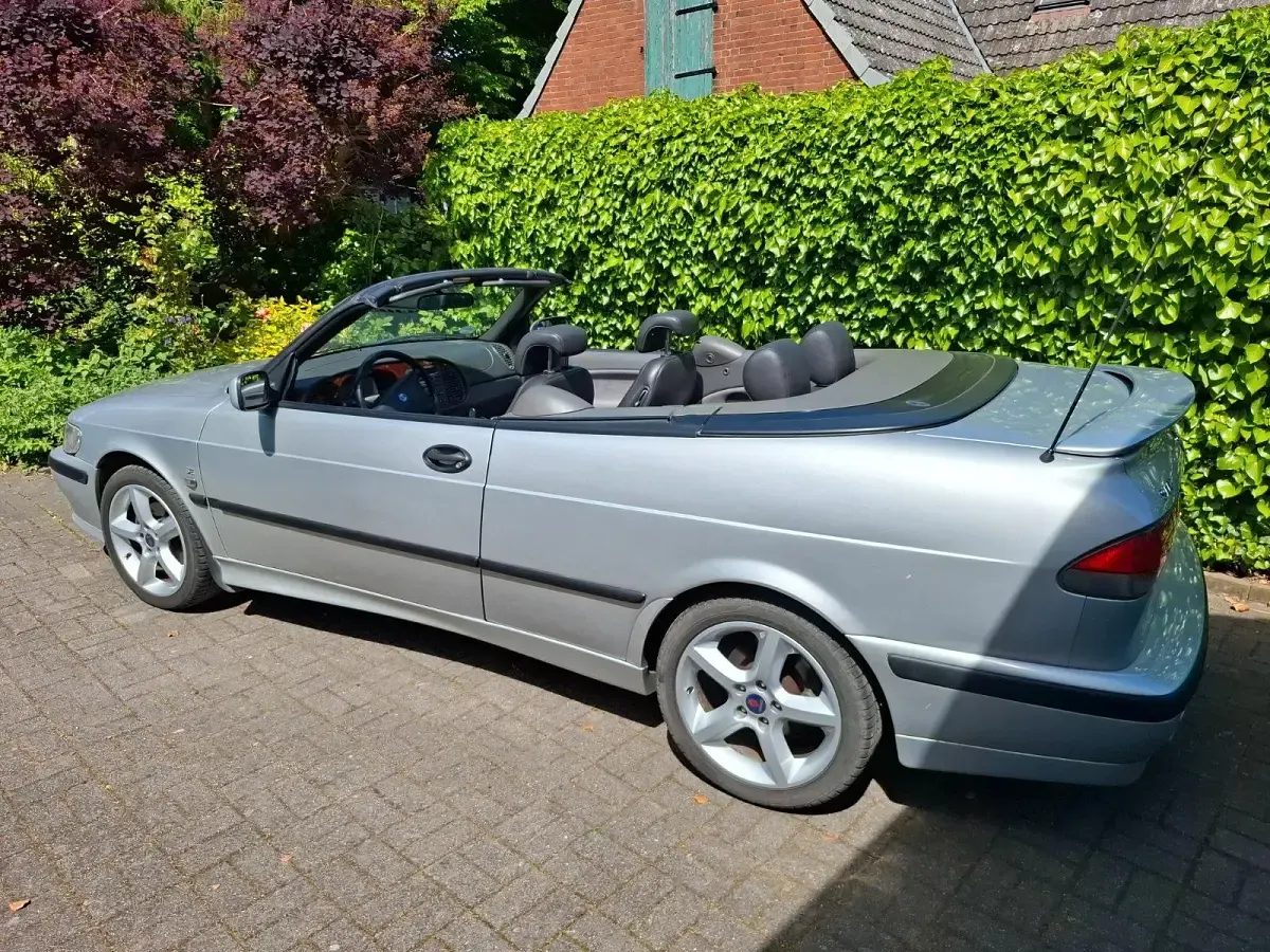 Gebraucht Saab 9-3 Cabriolet 154 PS (113 kW) 2000 Silber Cabrio