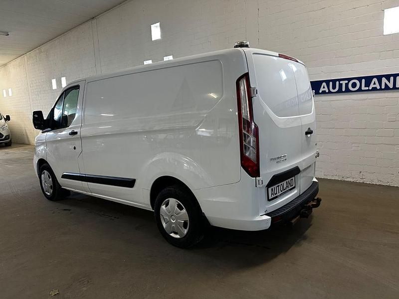 Second-hand Ford Transit Custom 131 CP (96 kW) 2018 Alb Monovolum