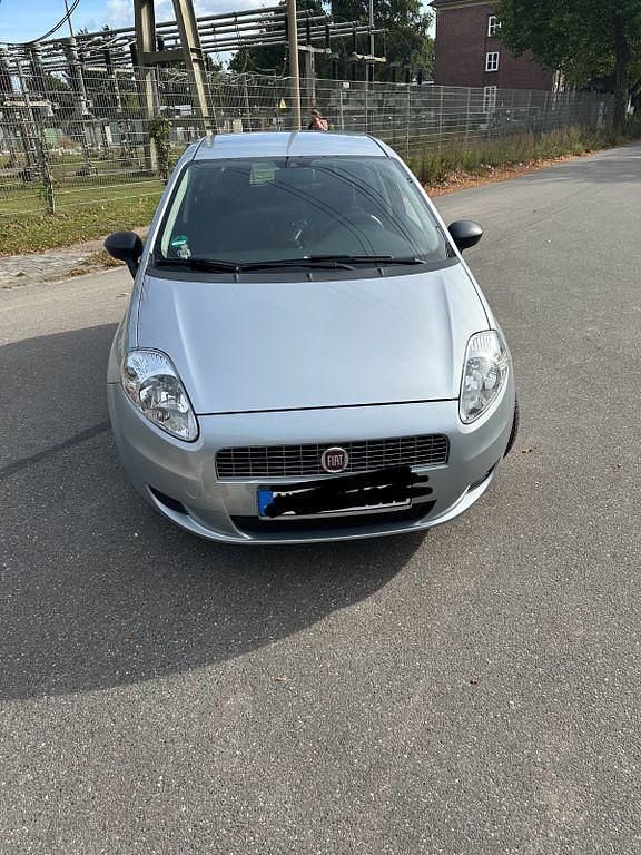 Grau Gebraucht 2008 Fiat Grande Punto Dynamic Kleinwagen | 3.250 € (Fairer Preis) - Bild 1/4