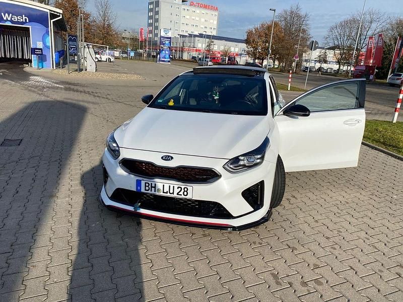Gebraucht Kia ProCeed GT 204 PS (150 kW) 2020 Weiß Kombi