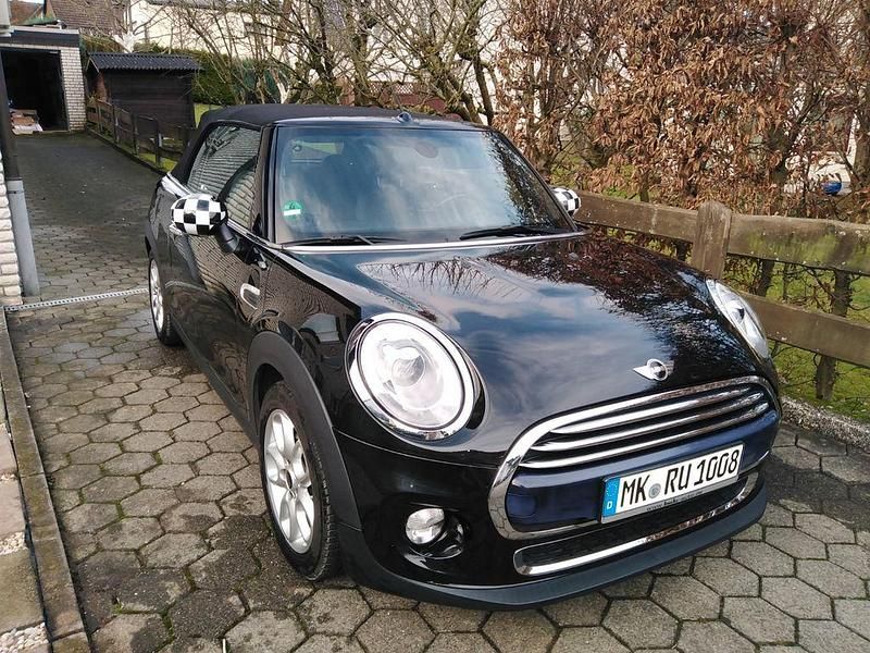 Schwarz Gebraucht 2016 Mini Cooper Kleinwagen | 13.400 € (Fairer Preis) - Bild 1/4