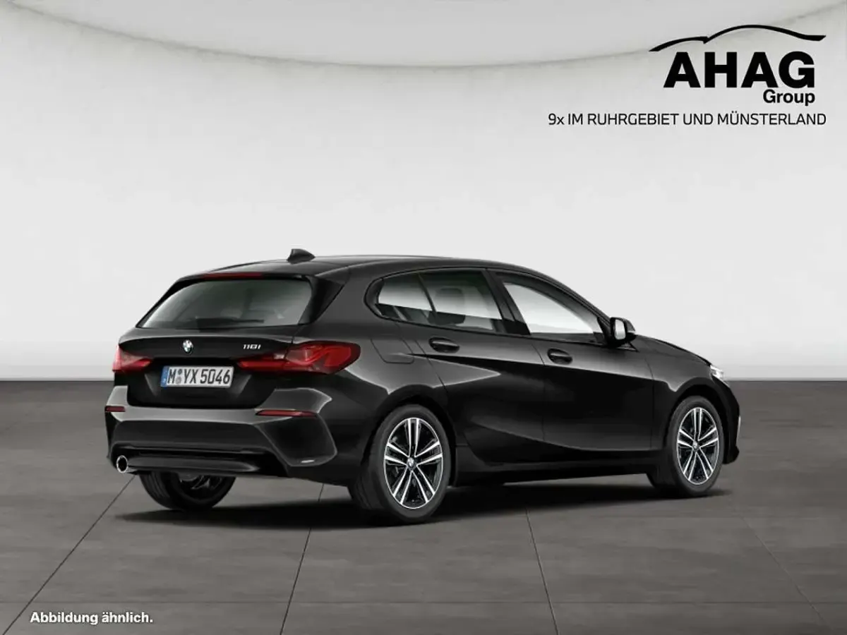 Gebraucht BMW 118 Efficient Dynamics 136 PS (100 kW) 2022 Black sapphire Kleinwagen