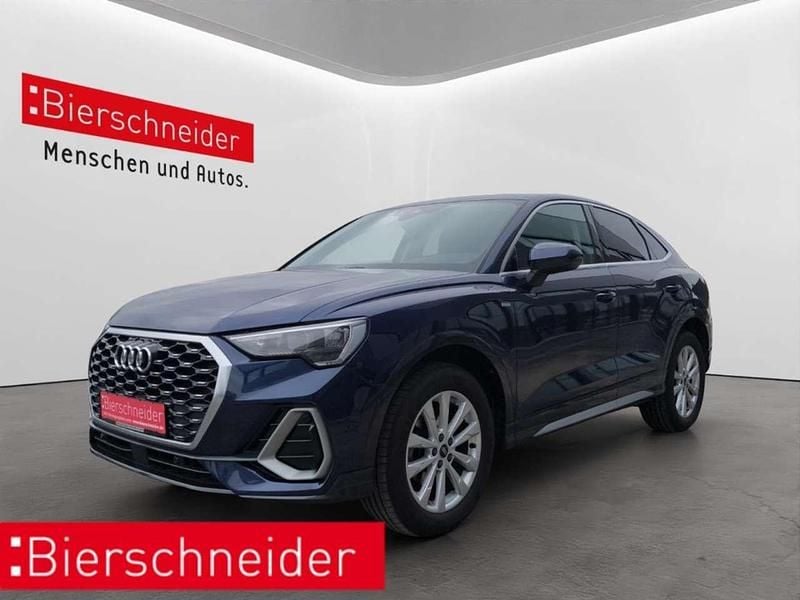 Blau Gebraucht 2022 Audi Q3 Sportback Comfort SUV | 31.950 € (Guter Preis) - Bild 1/3