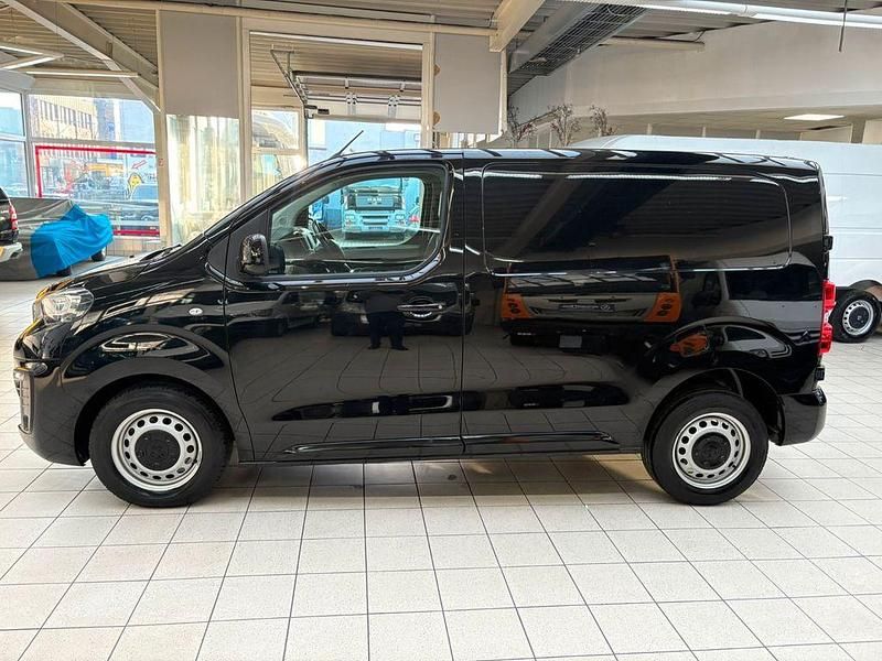 Gebraucht Peugeot Expert Premium 144 PS (105 kW) 2022 Van