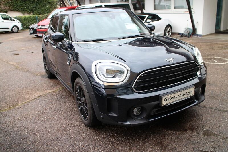 Enigmatic black (metallic) Gebraucht 2022 Mini One Countryman SUV | 25.900 € (Fairer Preis) - Bild 1/4