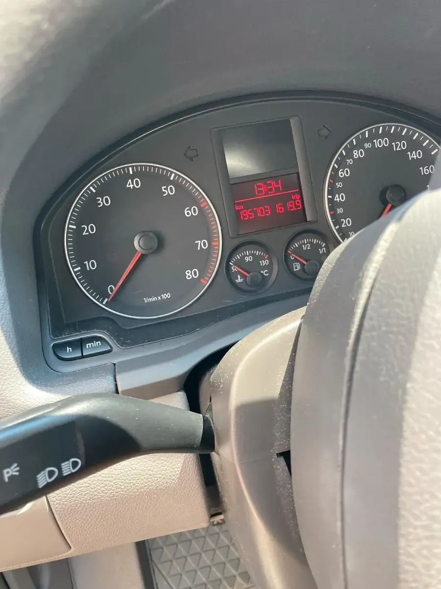 Gebraucht VW Golf V 75 PS (55 kW) 2004 Schwarz Kleinwagen