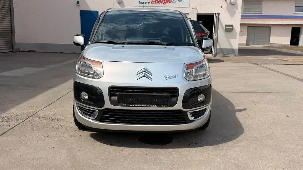 Gebraucht Citroën C3 Picasso Tendance 95 PS (69 kW) 2012 Silber Van / Kleinbus