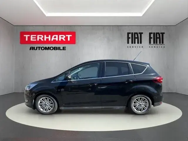 Gebraucht Ford C-MAX Titanium 125 PS (91 kW) 2018 Schwarz Van / Kleinbus