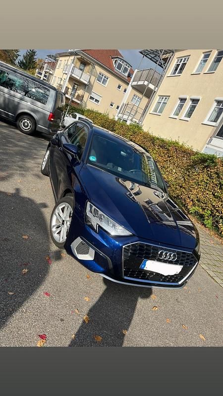 Gebraucht Audi A3 Advanced Plus 110 PS (80 kW) 2023 Blau Limousine