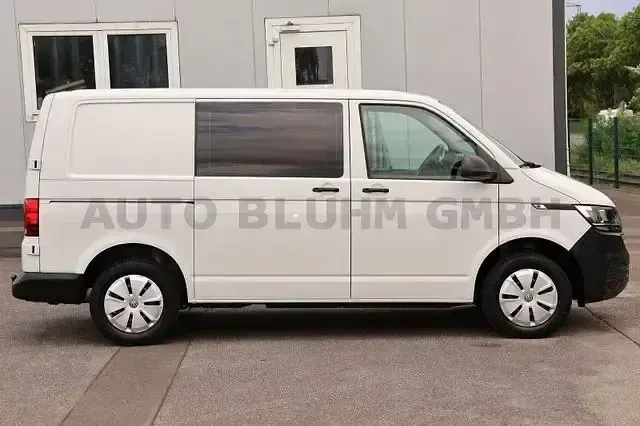 Gebraucht VW T6.1 150 PS (110 kW) 2022 Candyweiß Van
