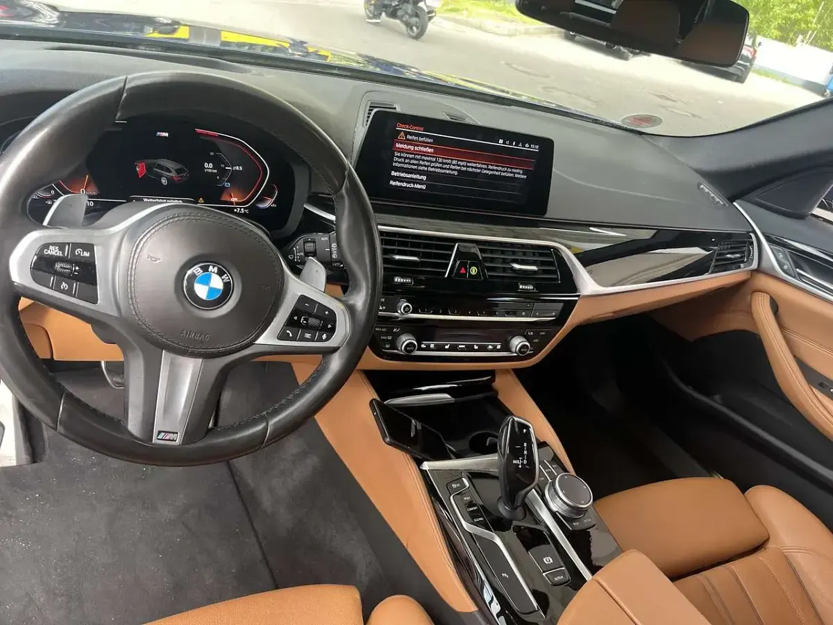 Gebraucht BMW 540 Sport Line 320 PS (235 kW) 2020 Kombi