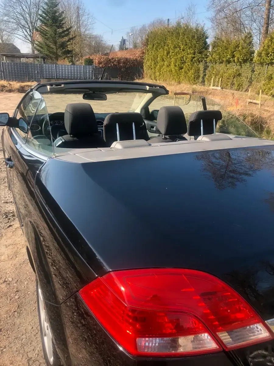 Gebraucht Ford Focus Cabriolet 135 PS (99 kW) 2008 Cabrio