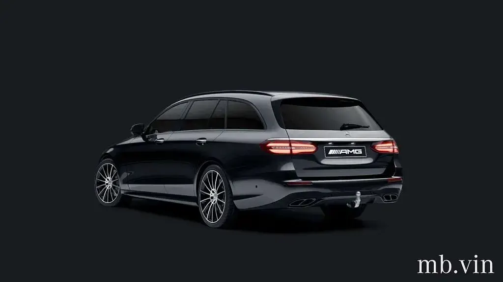 Gebraucht Mercedes E43 AMG AMG 401 PS (294 kW) 2018 Schwarz Limousine