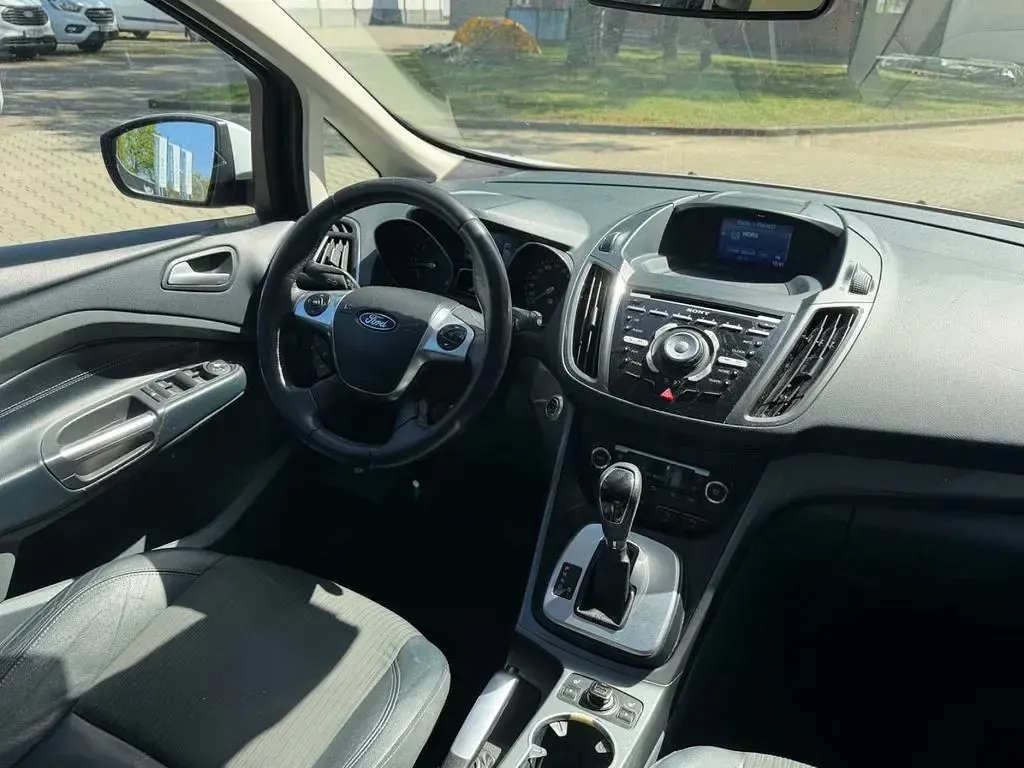 Używany Ford C-MAX Titanium 163 KM (119 kW) 2014 Biały Minivan