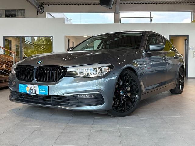 Bluestone metallic Gebraucht 2018 BMW 530e Performance Limousine | 27.995 € (Guter Preis) - Bild 1/4