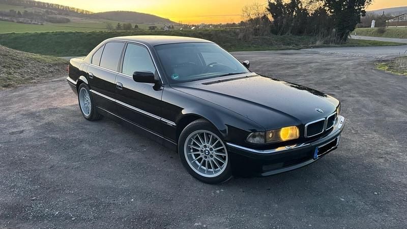 Gebraucht BMW 740 286 PS (210 kW) 1995 Schwarz Limousine