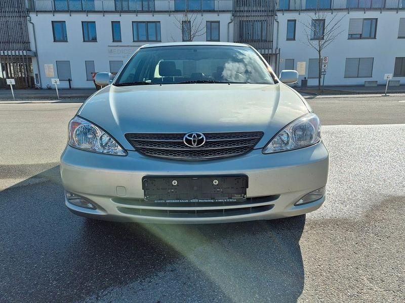 Gebraucht Toyota Camry Executive 186 PS (136 kW) 2003 Grau Limousine