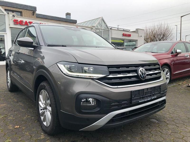 Grau Gebraucht 2021 VW T-Cross Life SUV | 21.950 € (Fairer Preis) - Bild 1/4