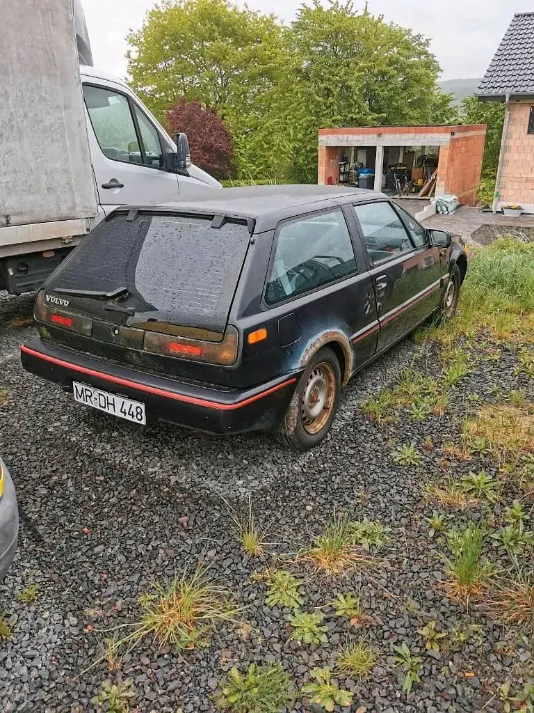 Gebraucht Volvo 480 109 PS (80 kW) 1987 Schwarz Coupé