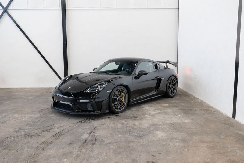 Schwarz Neu 2024 Porsche Cayman GT4 Coupé | 190.400 € - Bild 1/4