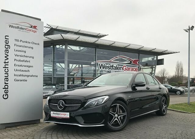 Obsidianschwarz (metallic) Gebraucht 2015 Mercedes C450 AMG AMG Limousine | 33.990 € (Guter Preis) - Bild 1/4