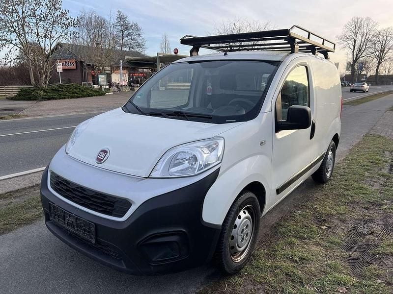 Gebraucht Fiat Fiorino 80 PS (58 kW) 2019 Colore esterno (weiß) Van / Kleinbus