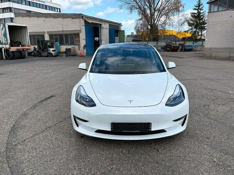 Gebraucht Tesla Model 3 324 kW (441 PS) 2022 Weiß Limousine