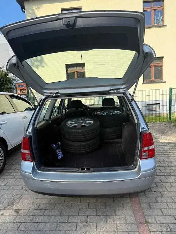 Gebraucht VW Golf IV Pacific 105 PS (77 kW) 2003 Silber Kombi