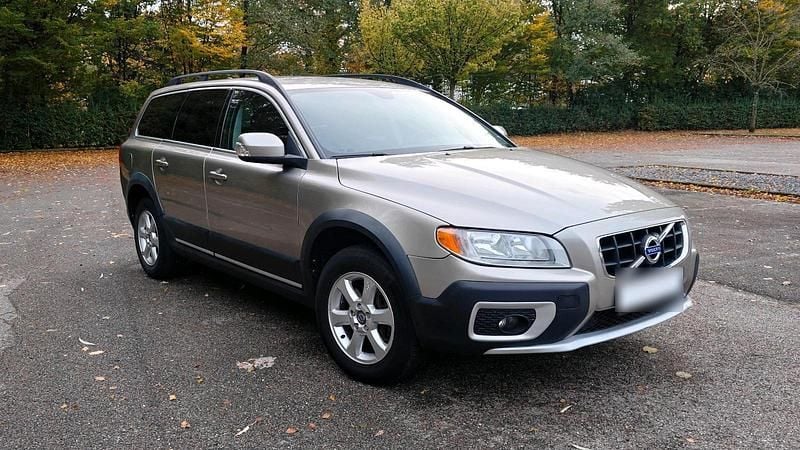 Gebraucht Volvo XC70 163 PS (119 kW) 2011 Beige Kombi