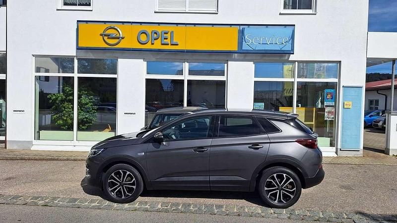Grau Gebraucht 2021 Opel Grandland X Edition SUV | 17.900 € (Guter Preis) - Bild 1/4