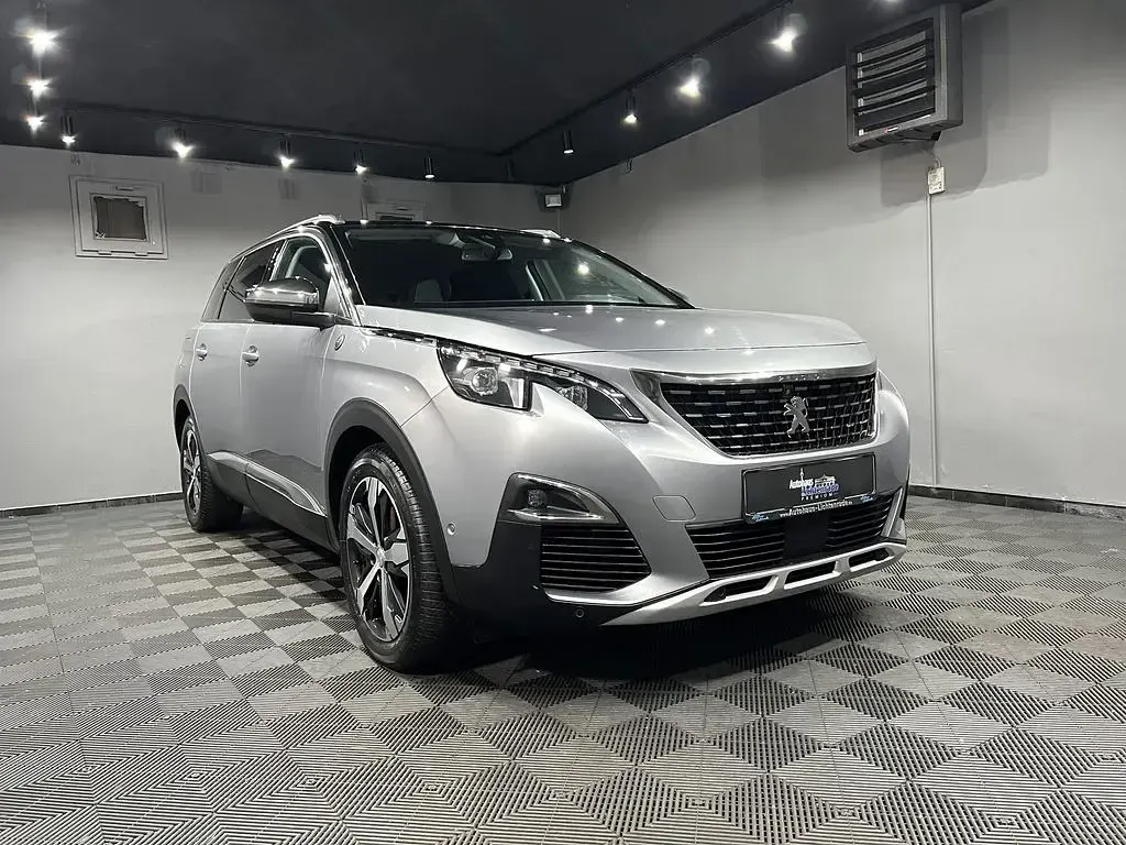 Gebraucht Peugeot 5008 Crossway 180 PS (132 kW) 2020 Grau SUV