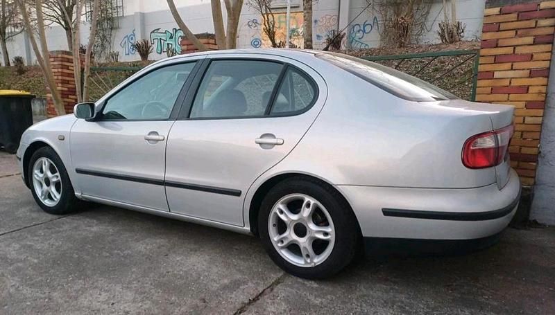 Second-hand Seat Toledo 150 CP (110 kW) 1999 Argintiu Berlinǎ