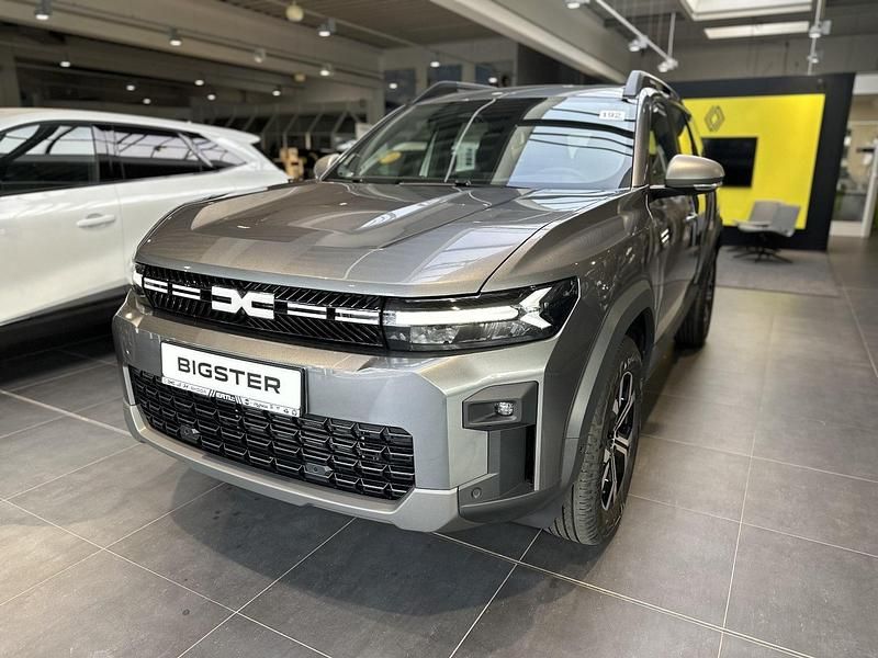 Schwarz Gebraucht 2025 Dacia Bigster Expression SUV | 32.490 € (Guter Preis) - Bild 1/4