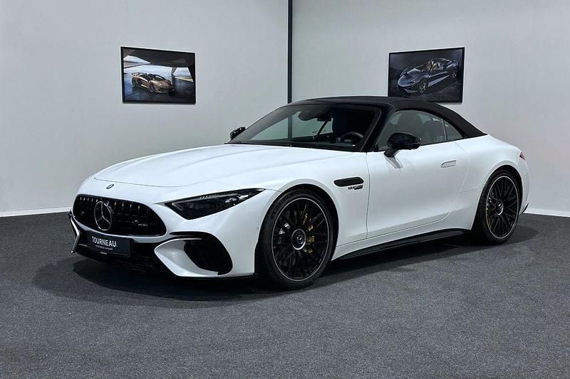 Weiß Gebraucht 2023 Mercedes SL63 AMG AMG Cabrio | 149.900 € (Etwas zu teuer) - Bild 1/4