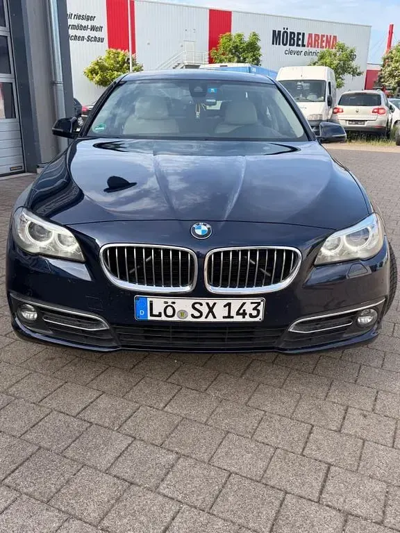 Gebraucht BMW 530 Luxury Line 258 PS (189 kW) 2017 Blau Limousine