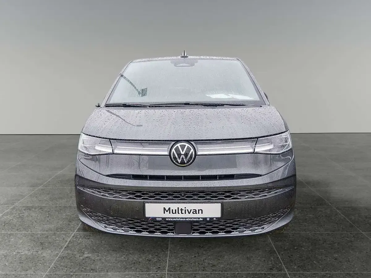 Gebraucht VW Multivan Style 150 PS (110 kW) 2026 Indiumgrau Van / Kleinbus