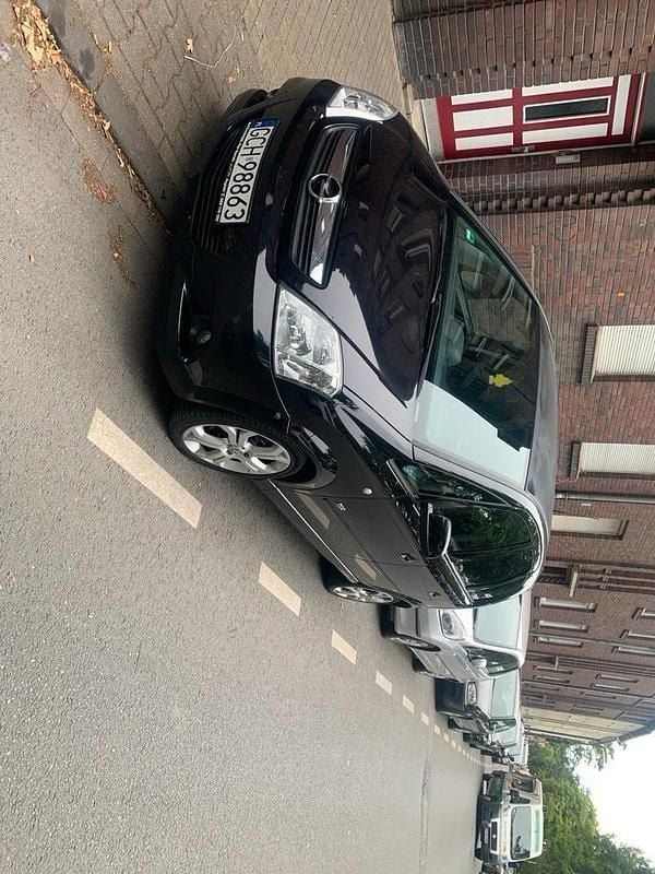 Schwarz Gebraucht 2008 Opel Meriva OPC Van / Kleinbus | 1.500 € (Guter Preis) - Bild 1/4
