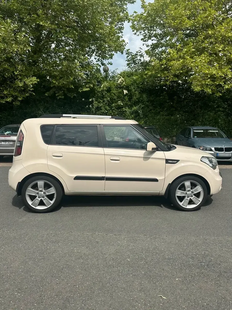 Gebraucht Kia Soul 128 PS (94 kW) 2010 Beige SUV