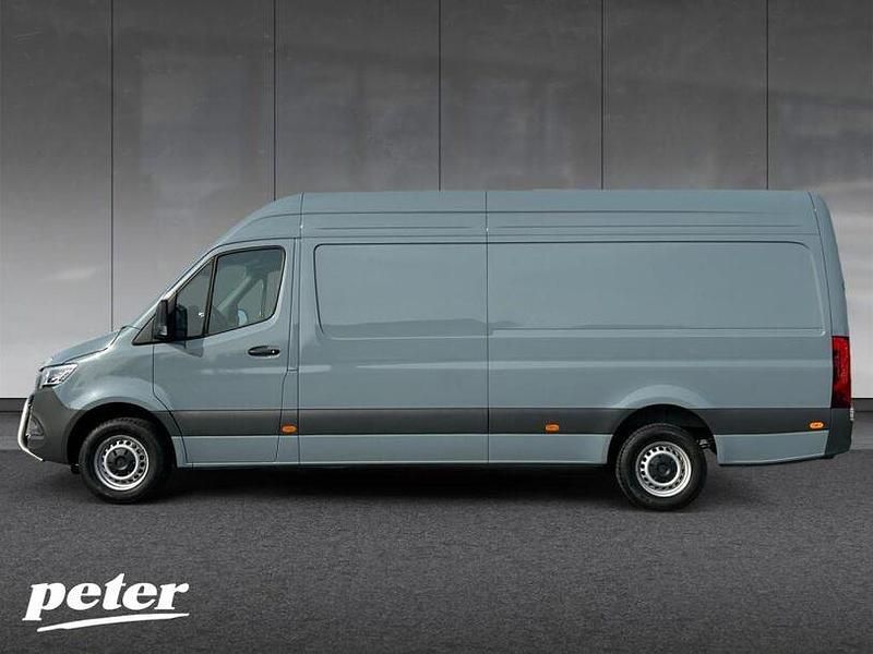 Gebraucht Mercedes Sprinter 170 PS (125 kW) 2024 Blaugrau Van