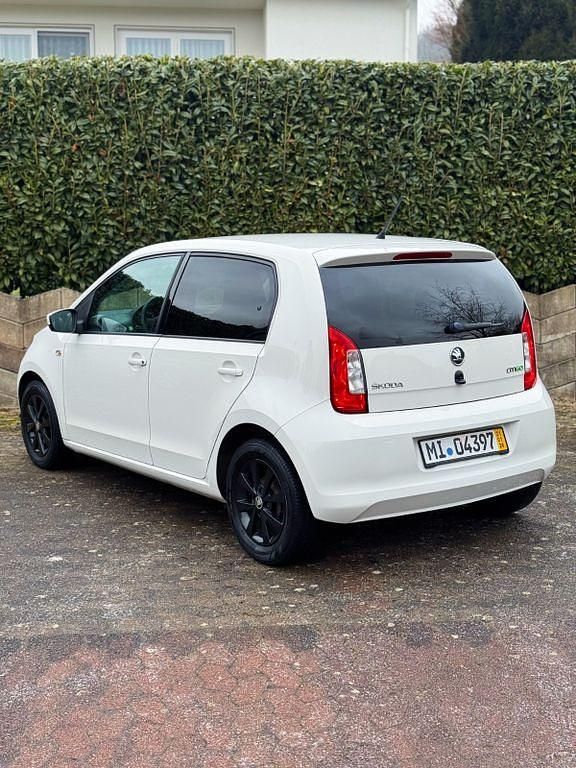 Gebraucht Skoda Citigo Elegance 60 PS (44 kW) 2013 Weiß Kleinwagen