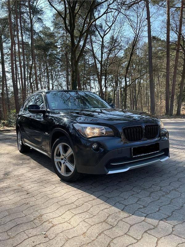 Gebraucht BMW X1 150 PS (110 kW) 2010 Schwarz SUV