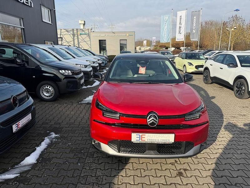 Neu Citroën C4 145 PS (106 kW) 2026 Rot Limousine