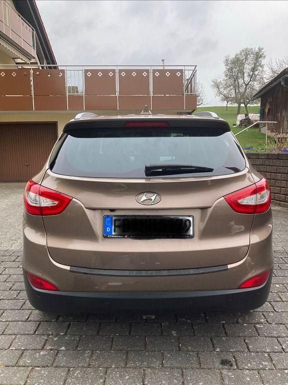 Gebraucht Hyundai ix35 Style 184 PS (135 kW) 2015 Braun SUV